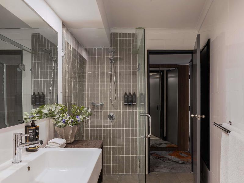 Mercure Brisbane Spring Hill image