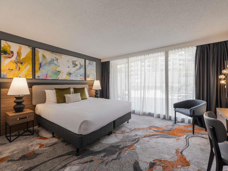 Mercure Brisbane Spring Hill image