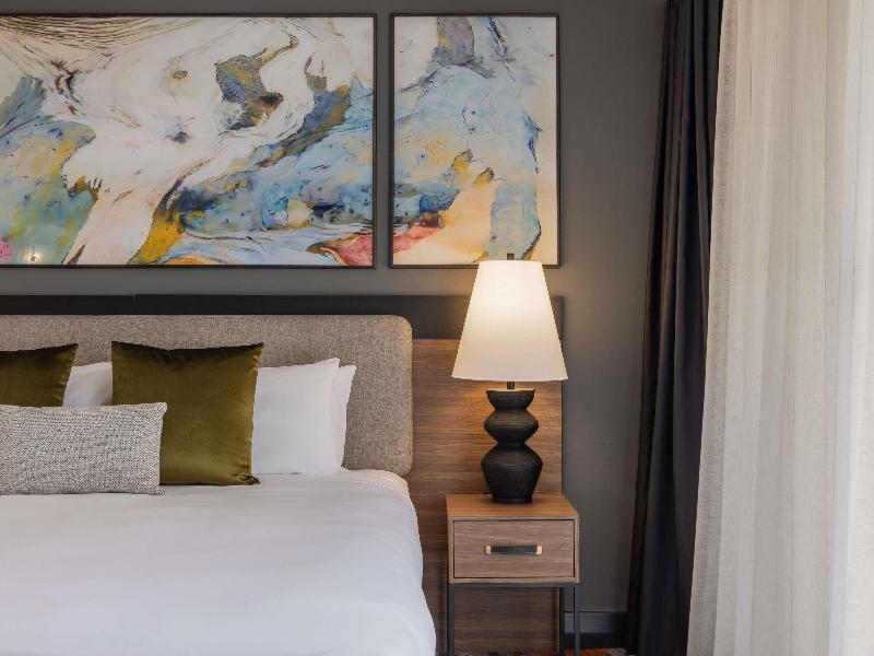 Mercure Brisbane Spring Hill image