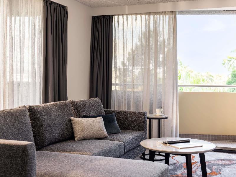 Mercure Brisbane Spring Hill image