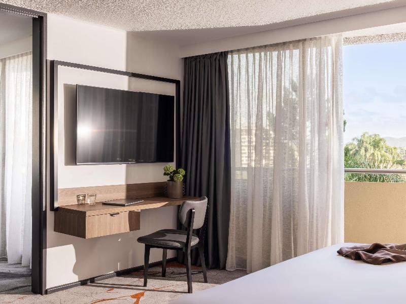Mercure Brisbane Spring Hill image