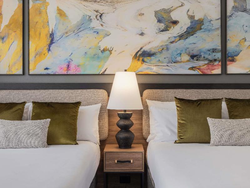 Mercure Brisbane Spring Hill image