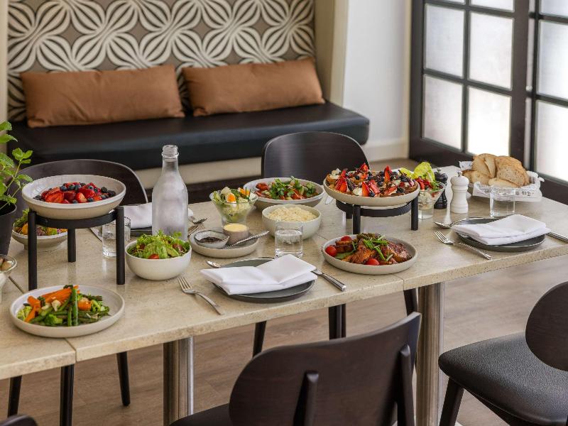 Mantra Legends Surfers Paradise image