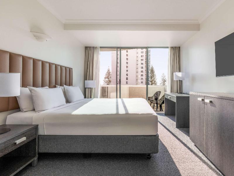 Mantra Legends Surfers Paradise image