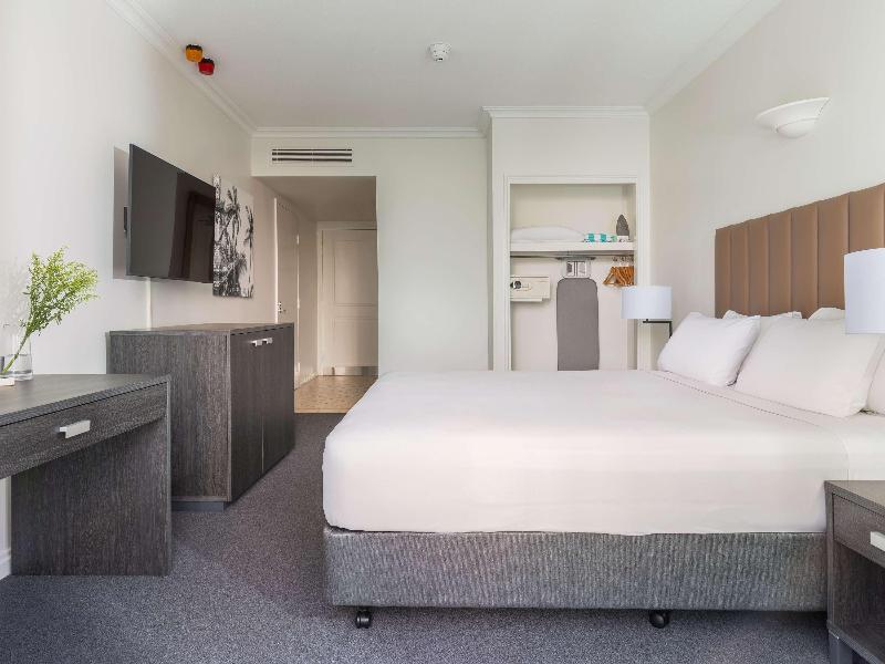 Mantra Legends Surfers Paradise image