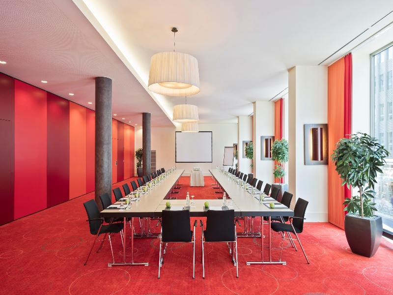 Melia Berlin image
