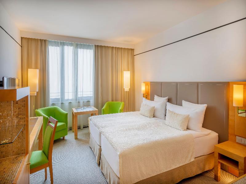 Melia Berlin image