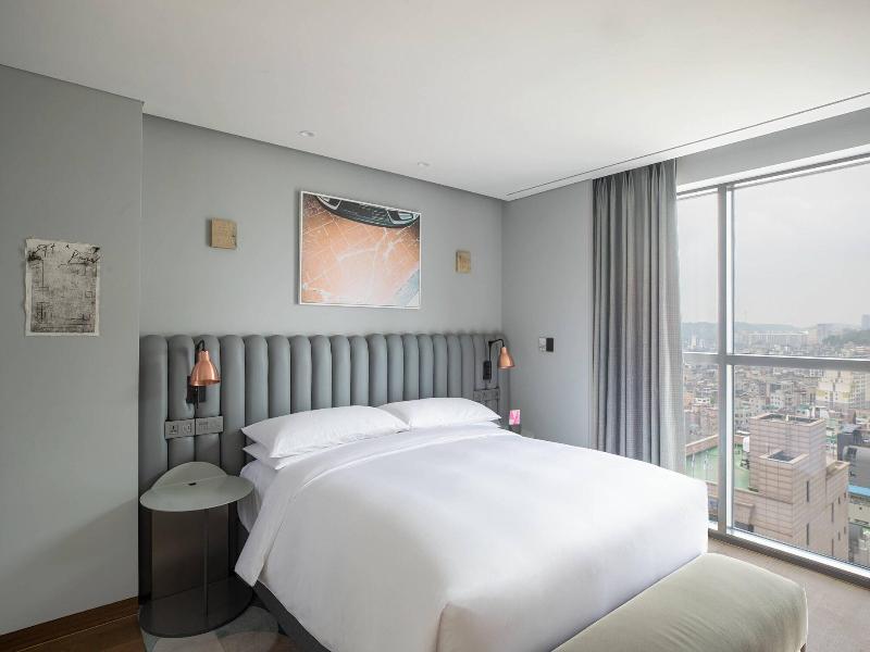 RYSE, Marriot Hotel, Autograph Collection image
