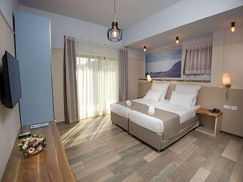 Ohalo Manor image