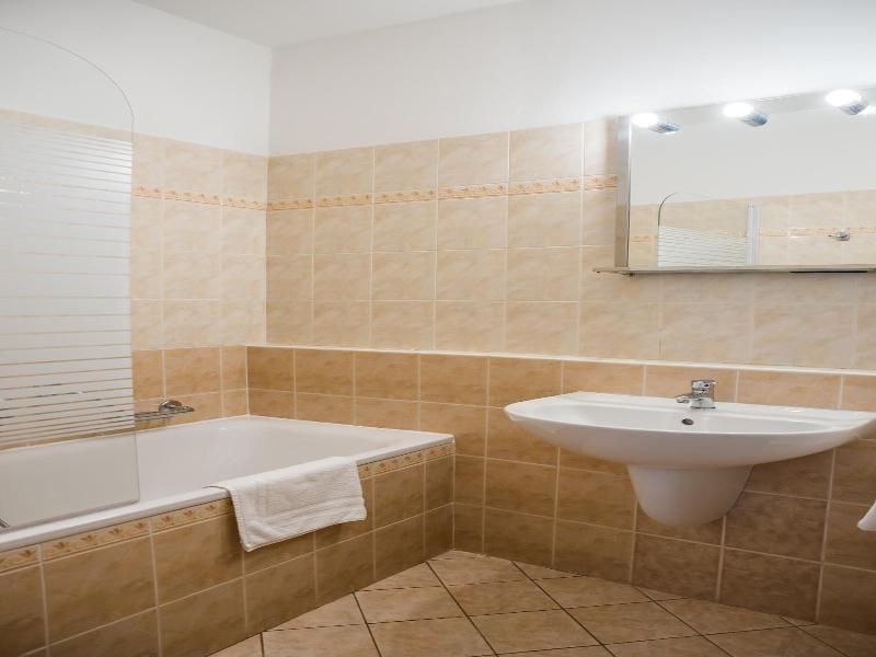 Little Quarter Hostel & Hotel image