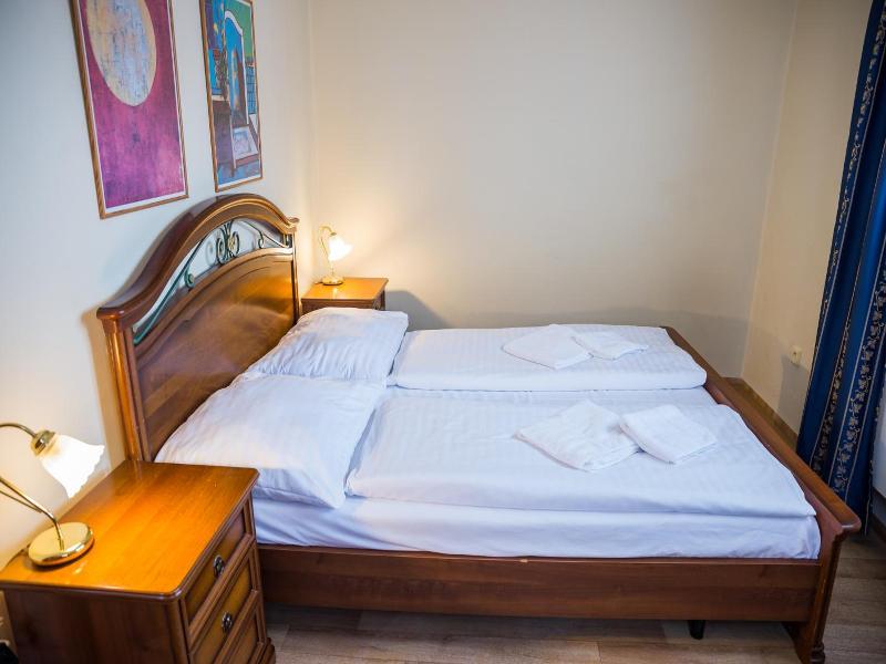 Little Quarter Hostel & Hotel image