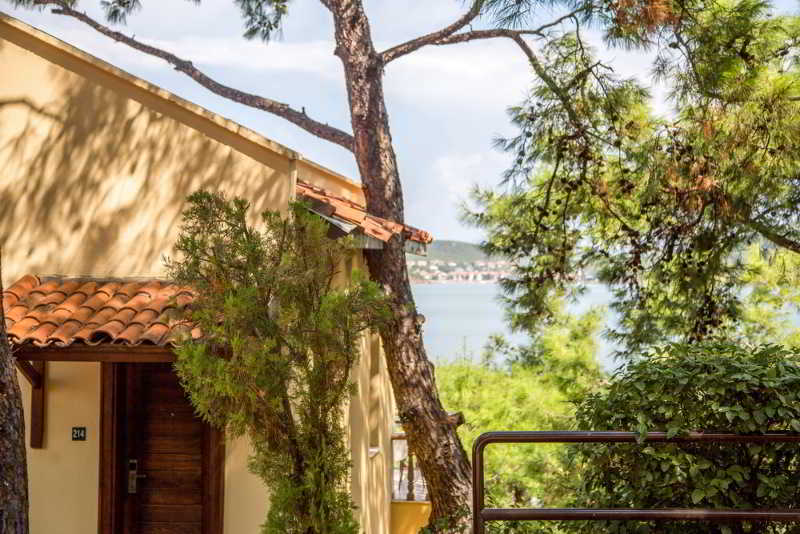 Ayvalik Beach — photo 5