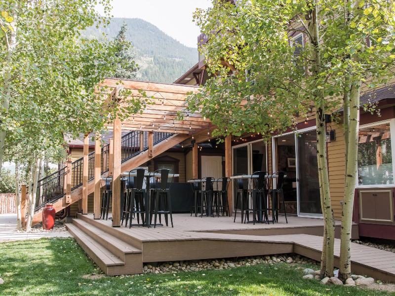 Clear Creek Inn