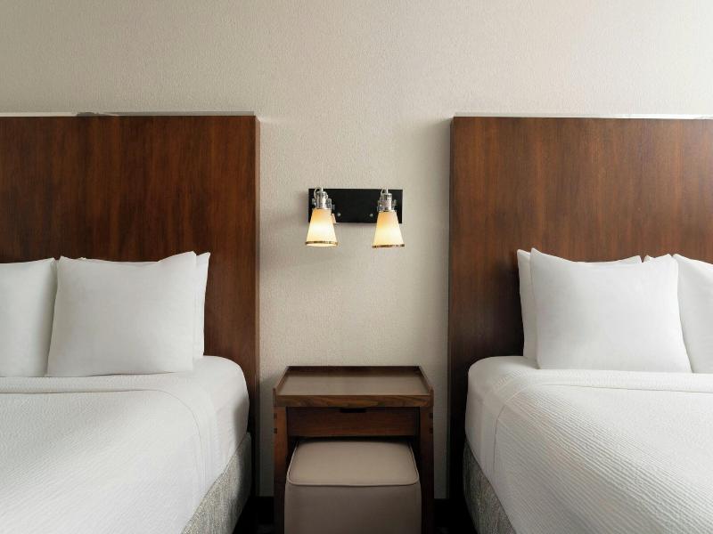 Fairfield by Marriott Inn & Suites Chattanooga image