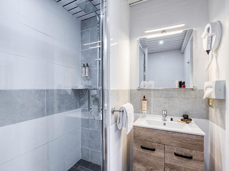 First Euroflat Hotel image