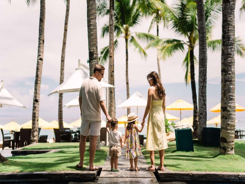 Shangri-La Boracay image