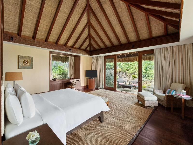 Shangri-La Boracay image