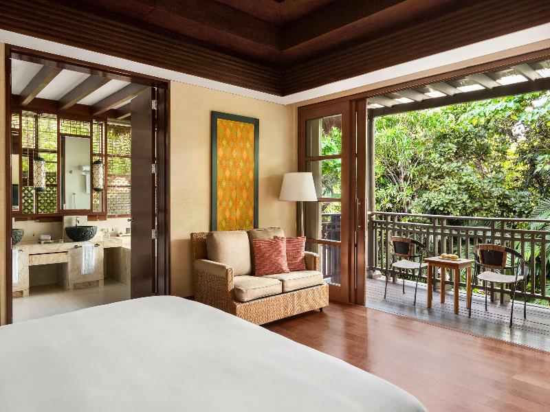 Shangri-La Boracay image