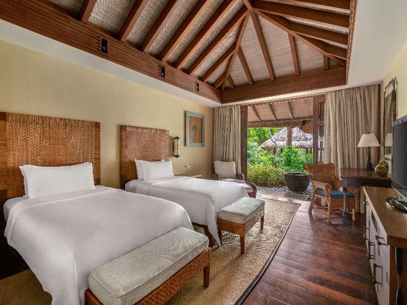 Shangri-La Boracay image