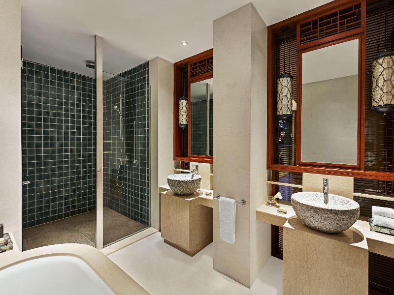 Shangri-La Boracay image