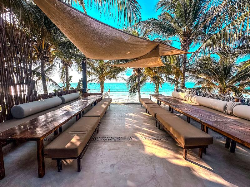 Holbox Dream Beachfront Hotel