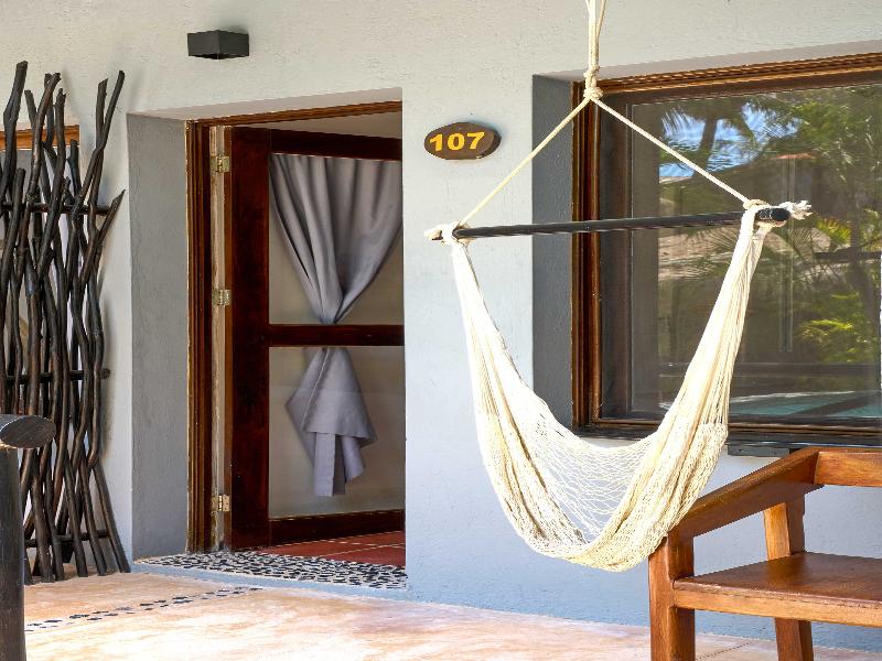 Holbox Dream Beachfront Hotel
