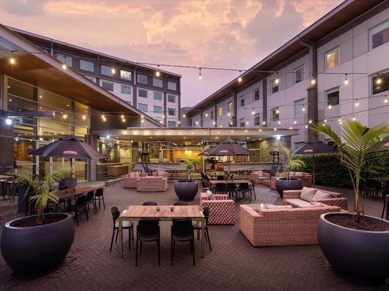 Novotel Auckland Ellerslie image