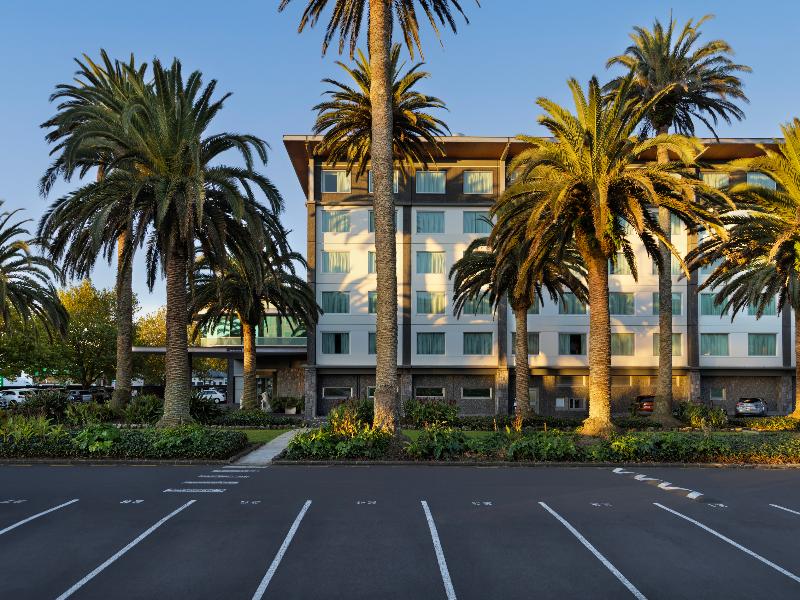 Novotel Auckland Ellerslie image