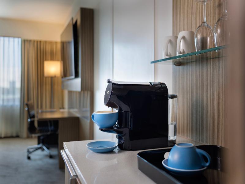 Novotel Auckland Ellerslie image