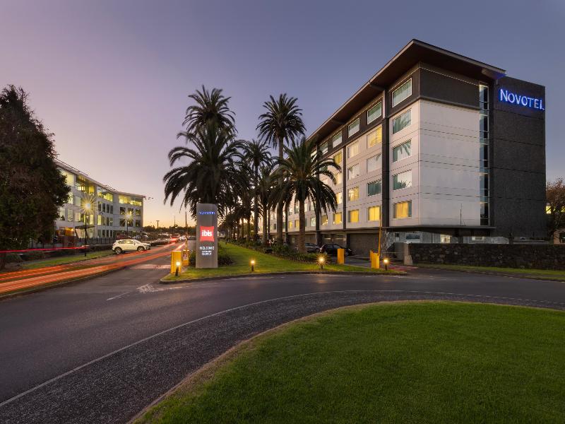 Novotel Auckland Ellerslie image