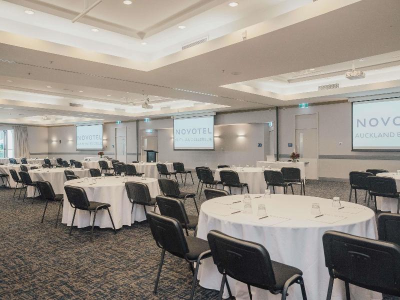 Novotel Auckland Ellerslie image