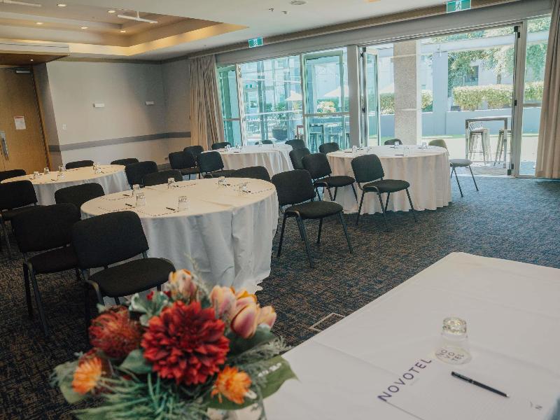 Novotel Auckland Ellerslie image