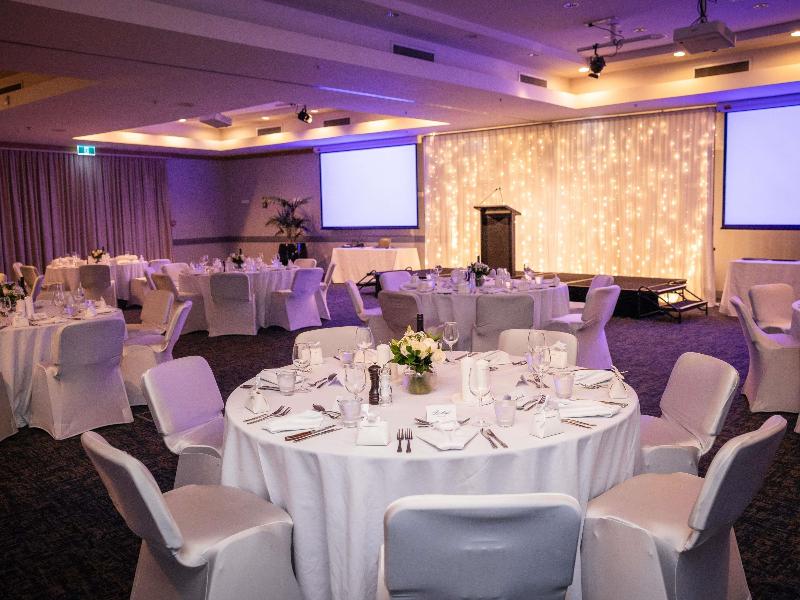 Novotel Auckland Ellerslie image