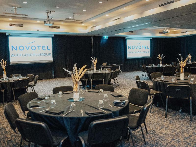 Novotel Auckland Ellerslie image