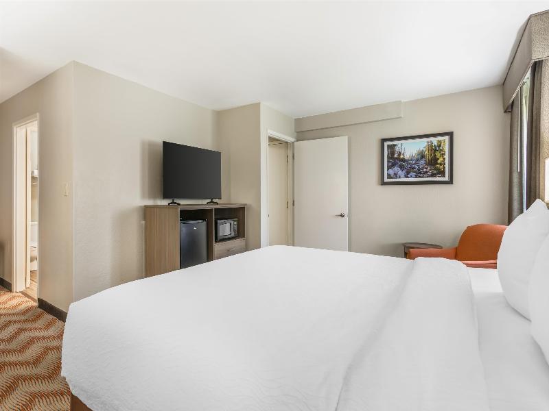 Bw Plus Sonora Oaks Hotel & Conference Center image