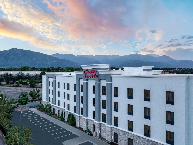 Hampton Inn & Suites I-25 South image