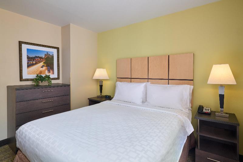Candlewood Suites New York City- Times Square image
