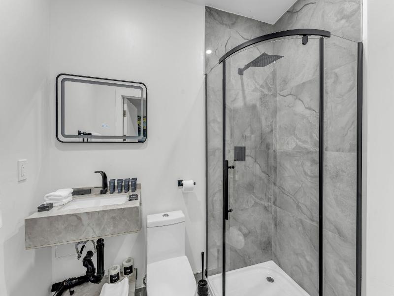Plush Hotel — photo 47