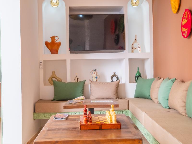 Riad Thaïs image