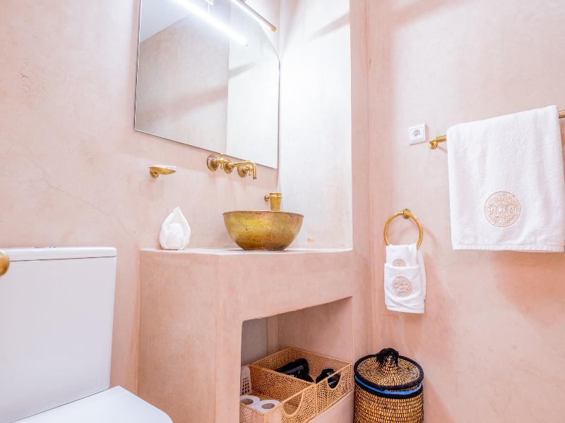Riad Thaïs image