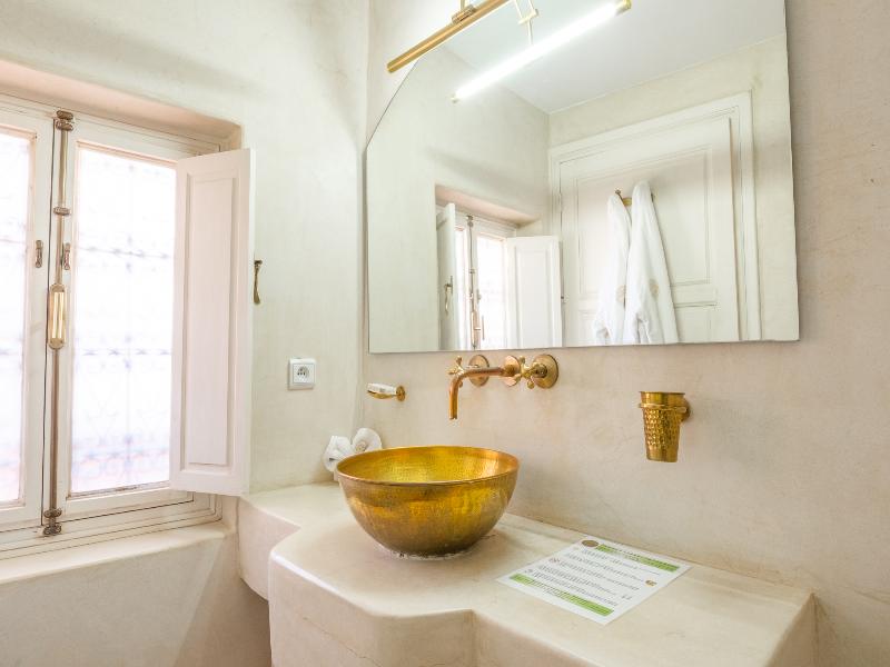 Riad Thaïs image