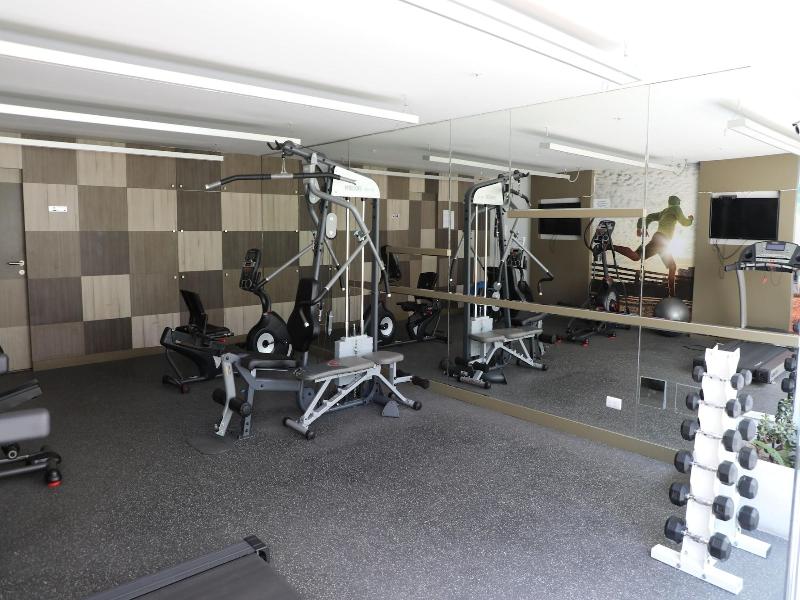 Miraflores4rent Upper Pardo image