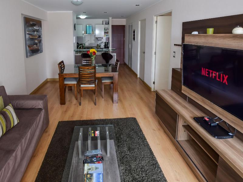 Miraflores4rent Upper Pardo image