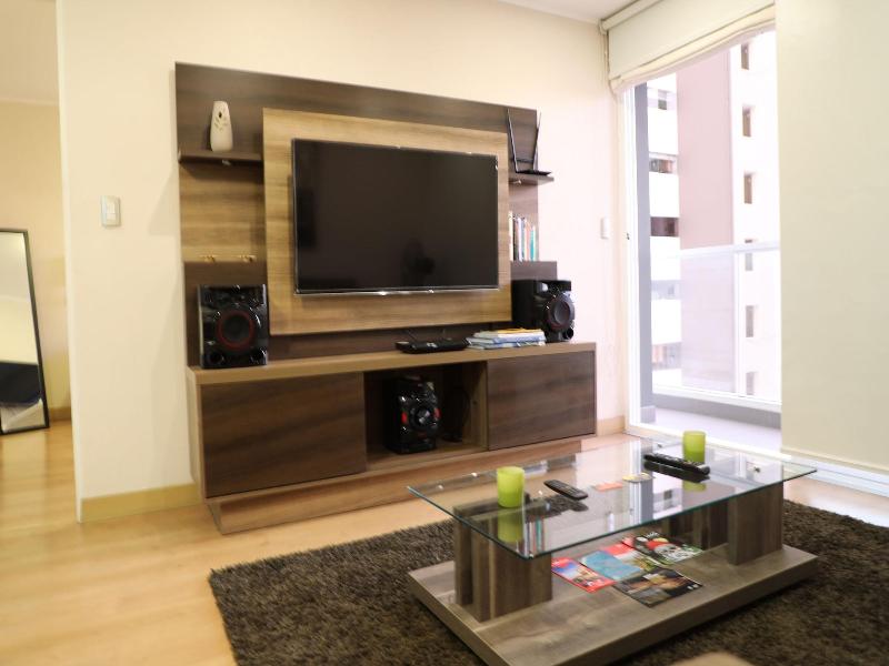 Miraflores4rent Upper Pardo image