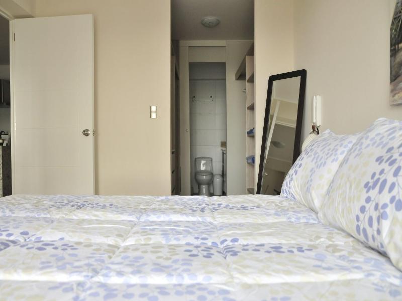 Miraflores4rent Upper Pardo image