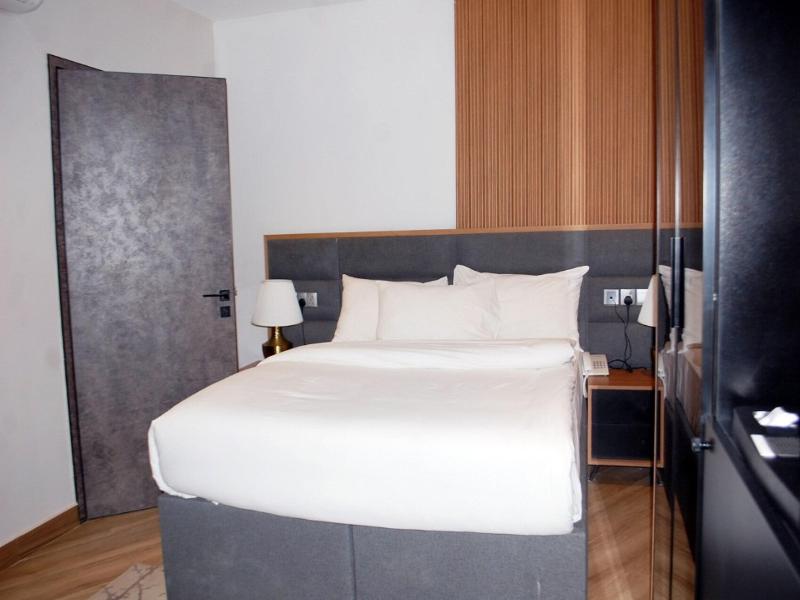 Iris Hotel Maitama image