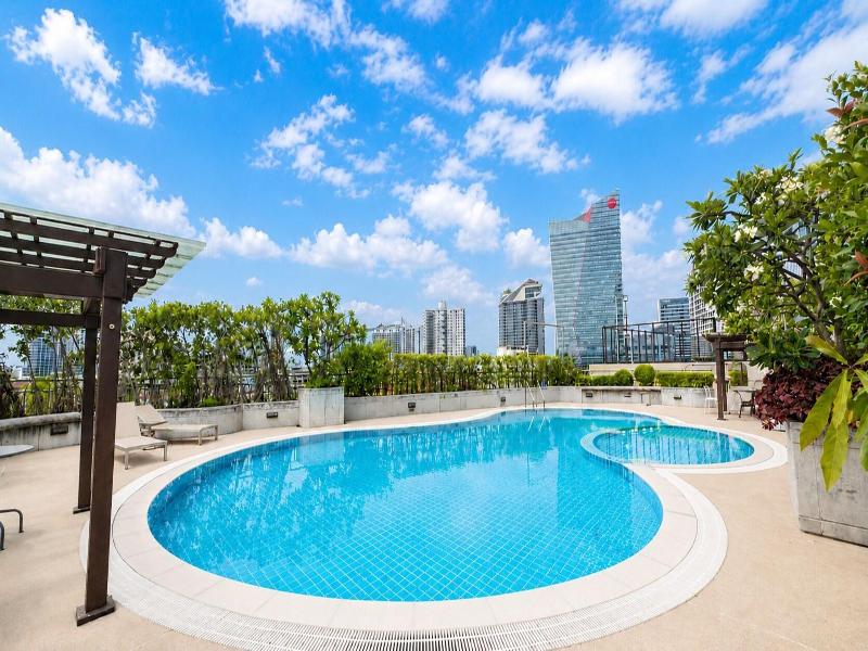 Golden Pearl Hotel image