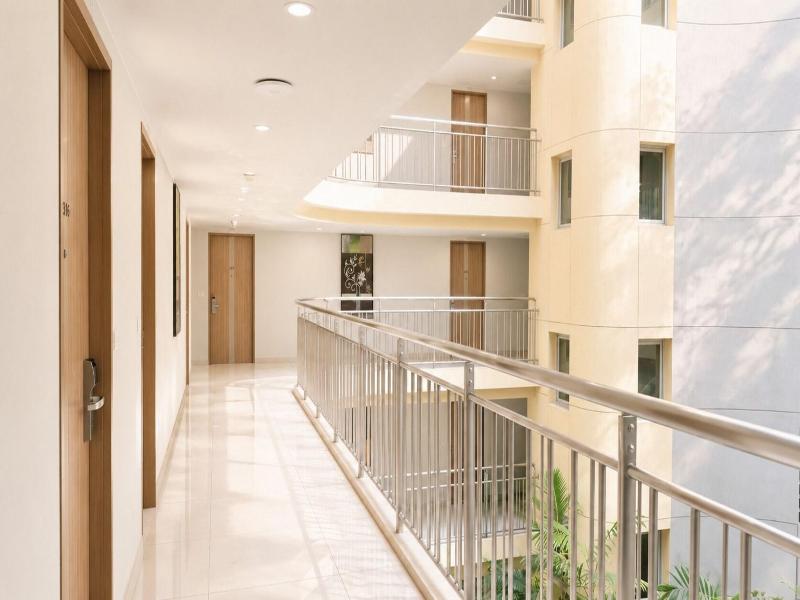 Golden Pearl Hotel image