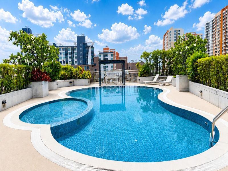 Golden Pearl Hotel image