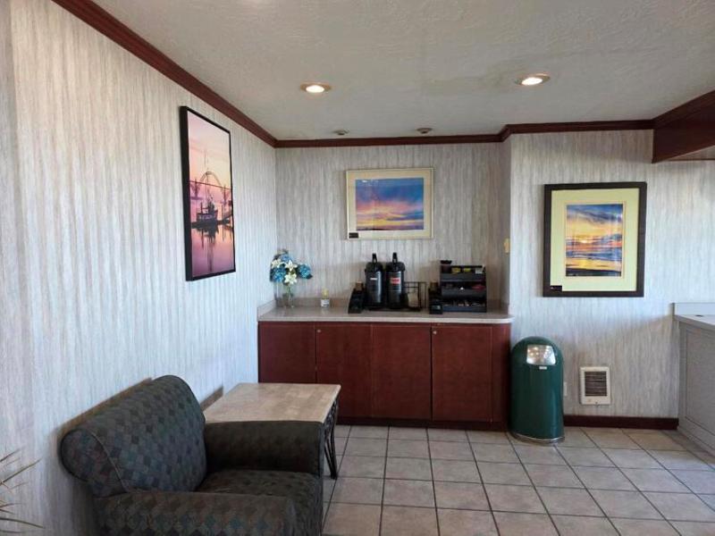 Seagrass Oceanfront Inn